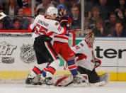 NEW YORK, NY - APRIL 21: Craig Anderson #41 of the Ottawa Senators makes a save against the New York Rangers in Game Five of the Eastern Conference Quarterfinals during the 2012 NHL Stanley Cup Playoffs at Madison Square Garden on April 21, 2012 in New York City. (Photo by Mike Stobe/Getty Images)