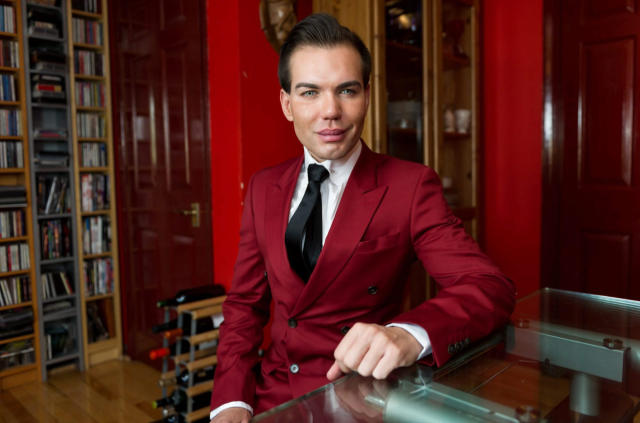 Milan, Italy. 13th September 2018. Milan, Rodrigo Alves arrives in the  center Rodrigo Alves, the human Ken known to the general public for  having undergone many plastic surgery throughout the body, arrives