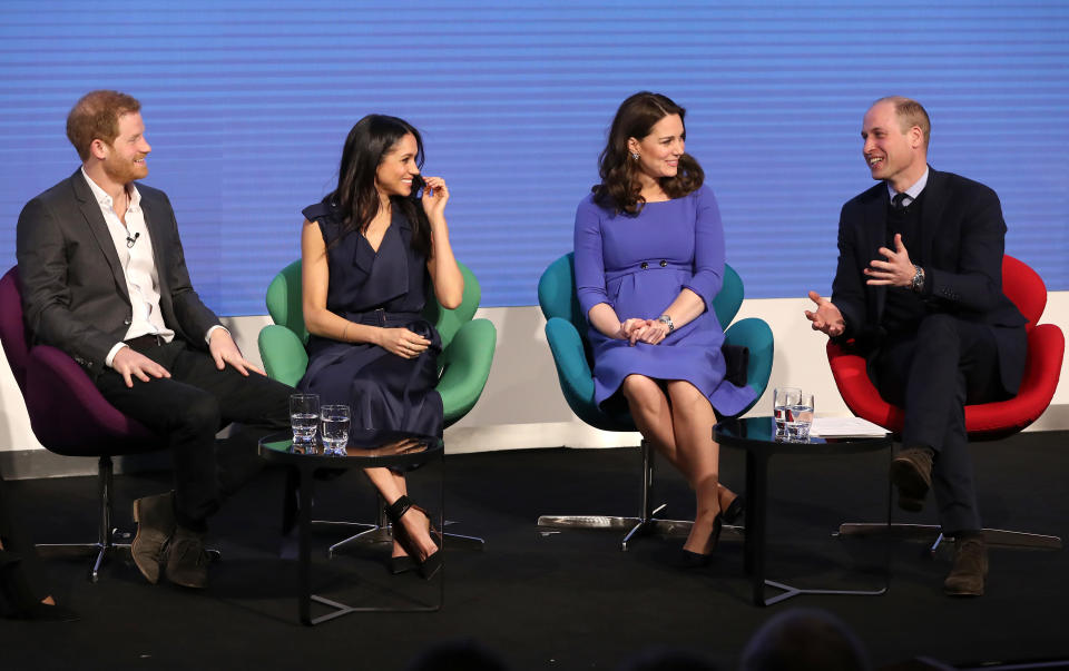 (L-R) Britain's Prince Harry, his fiancee US actress Meghan Markle, Britain's Catherine, Duchess of Cambridge and Britain's Prince William, Duke of Cambridge attend the first annual Royal Foundation Forum on February 28, 2018 in London. (Photo by Chris Jackson / POOL / AFP)        (Photo credit should read CHRIS JACKSON/AFP/Getty Images)