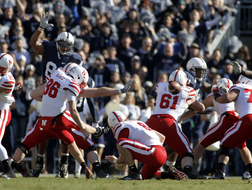 STATE COLLEGE, PA - NOVEMBER 12: Brett Maher #96 of the Nebraska Cornhuskers kicks a field goal against the Penn State Nittany Lions during the game on November 12, 2011 at Beaver Stadium in State College, Pennsylvania. (Photo by Justin K. Aller/Getty Images)