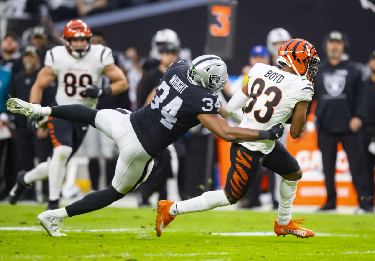 FanSided on X: KJ Wright reacts to the NFL rescheduling the Raiders-Browns  game  / X