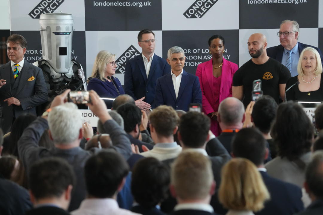 Susan Hall and Sadiq Khan, centre, after the London mayoral results were announced. (PA)