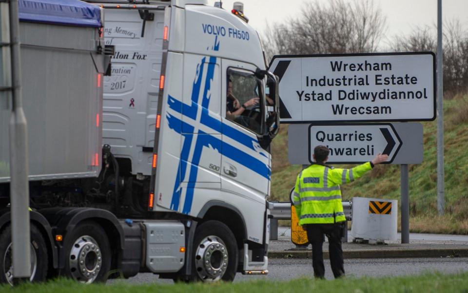 A police officer directing traffic as the force deals with a suspect package - View Finder Pictures/Andrew Price