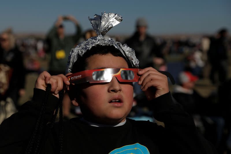 New Mexico’s famous hot air balloon festival takes flight during annular eclipse in Albuquerque