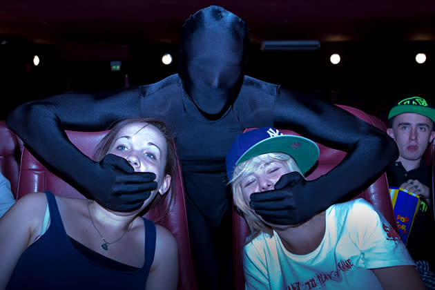 Kino-Ninjas im Londoner Prince Charles Theater. (Bild: © 2012 The Digital Newsroom)
