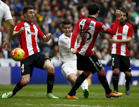 Football Soccer - Real Madrid v Athletic Bilbao - Spanish Liga BBVA - Santiago Bernabeu stadium, Madrid, Spain - 13/02/16 Real Madrid's James Rodriguez scores a goal. REUTERS/Andrea Comas