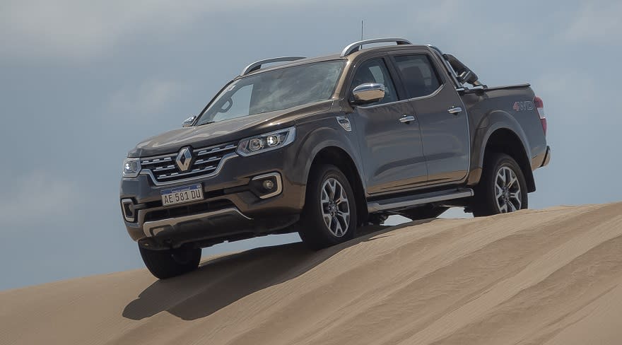 Renault Alaskan, otra de las camionetas hechas en Argentina.