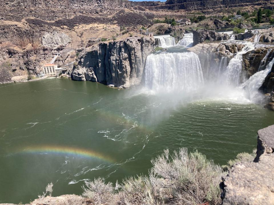 Shoshone Falls, also known as the Niagara of the West, thunders into the Snake River (yes, the one Evel Knievel attempted to jump over). Located in Twin Falls, Idaho, Shoshone Falls surpasses the height of Niagara Falls at 212 feet.