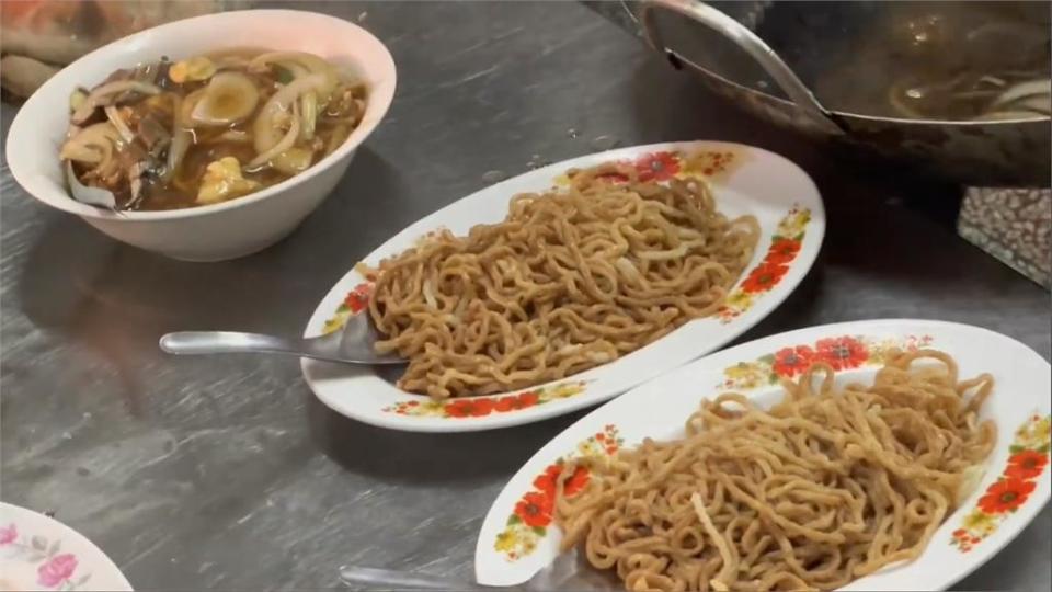 台灣趴趴走／台南老字號無招牌炒鱔魚意麵　老夫妻經營　生炒、乾炒都很美味！