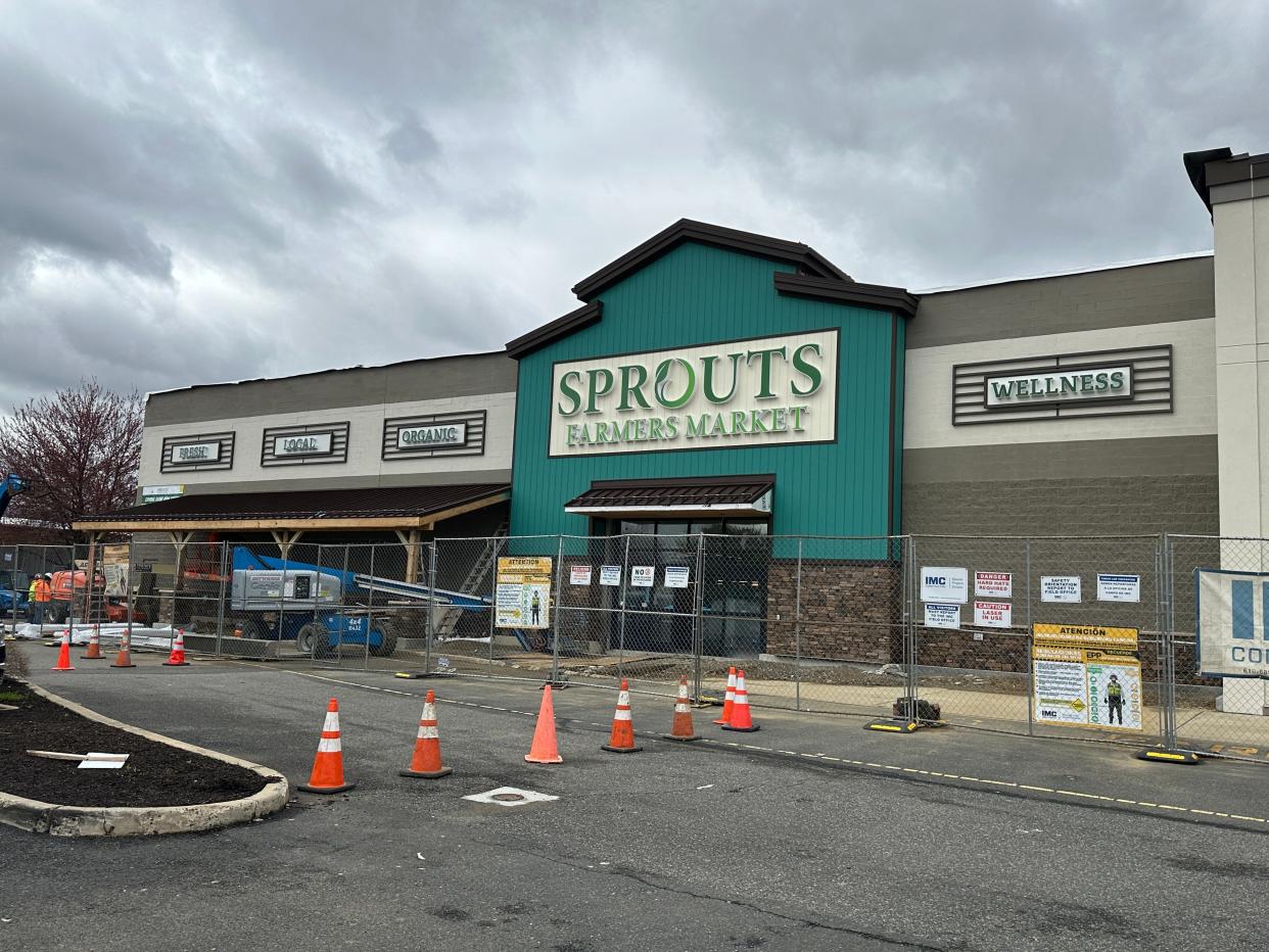 Sprouts Farmers Market is opening a store on Route 35 in Aberdeen, its first at the Jersey Shore.