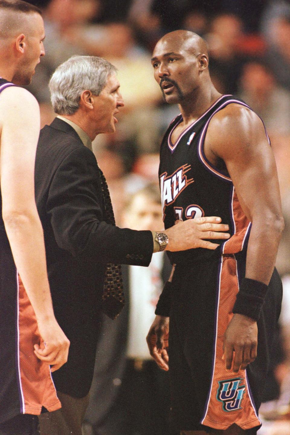 Karl Malone（圖右）與Jerry Sloan. apb/Photo by Anthony P. APB