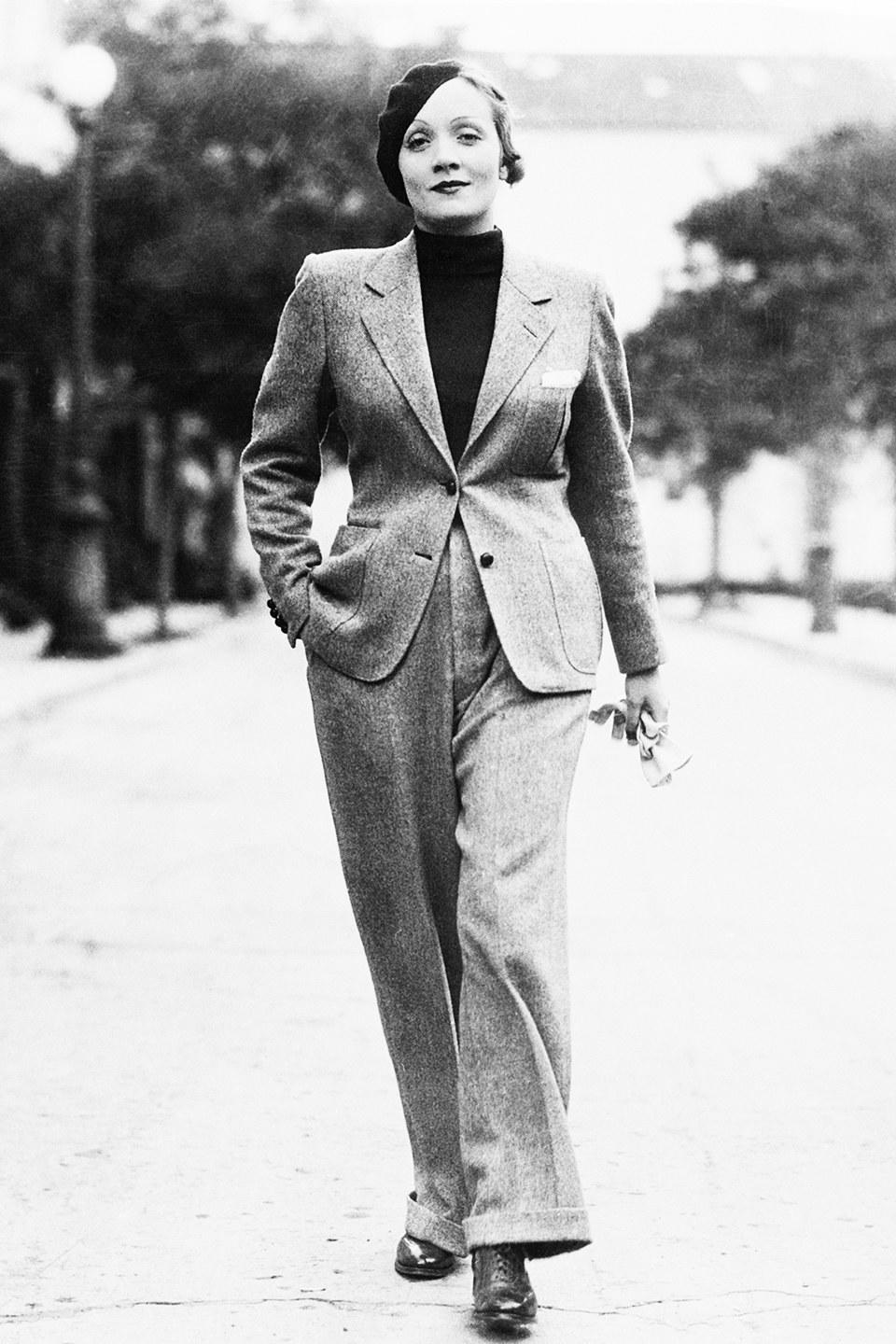 Marlene Dietrich (1933)
