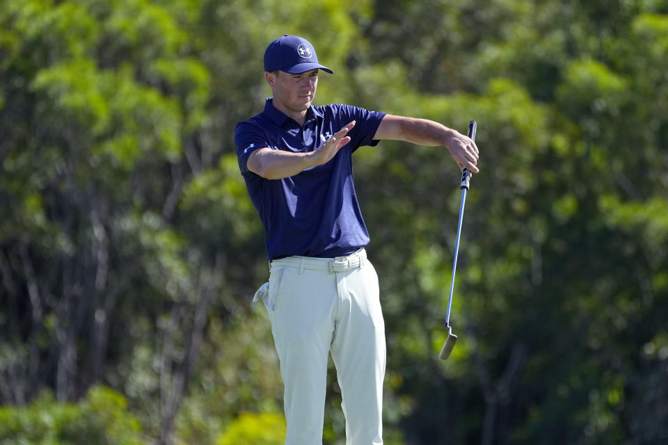 Jordan Spieth lines up his shot on the 17th green during the third round of The Sentry golf event, Saturday, Jan. 6, 2024, at Kapalua Plantation Course in Kapalua, Hawaii. (AP Photo/Matt York)