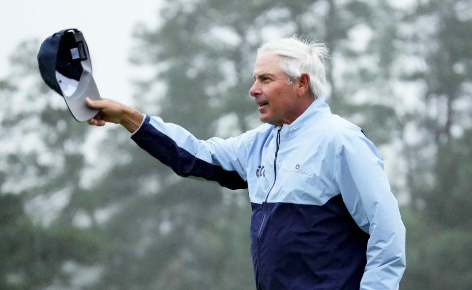 Fred Couples oldest player to make the cut at the Masters