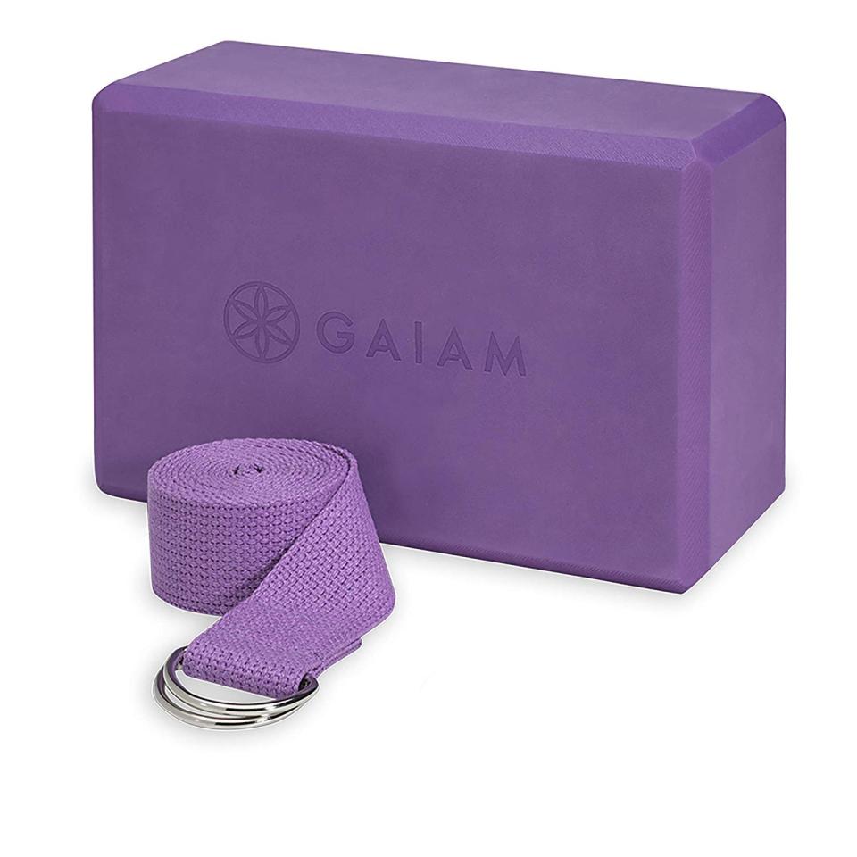 Gaiam Yoga Block + Yoga Strap Combo Set. (Photo: Amazon)