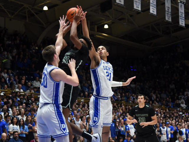 Should the Tar Heels go after former Duke big man Christian Reeves? - Yahoo  Sports