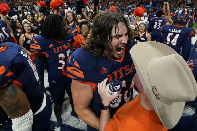 Roadrunners beat Zappe, Hilltoppers, 49-41, for C-USA title