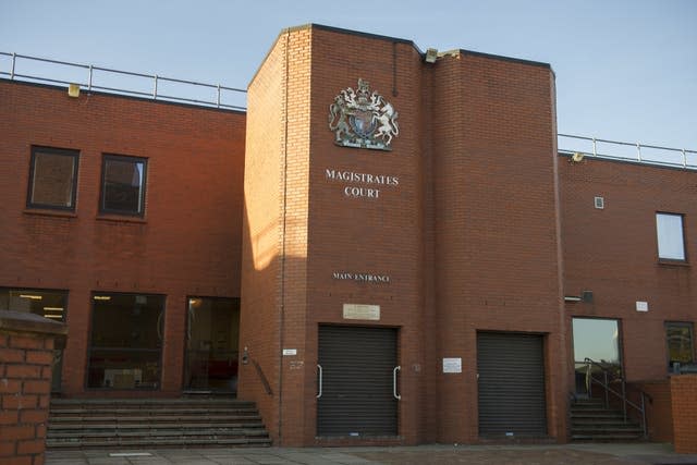 Police Officer admits indecent images offences