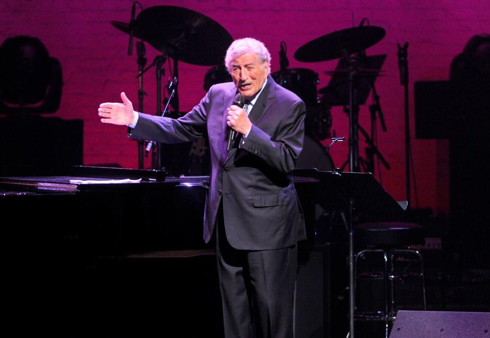 Tony Bennett performs on stage at the Jazz Foundation of America's 17th annual "A Great Night In Harlem" gala concert