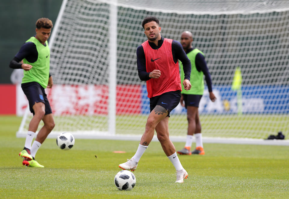 Man City defender Kyle Walker gets down to business at England's training base. (Getty)