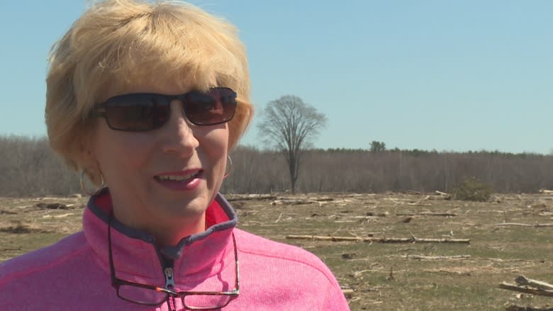 'One man can't do it alone': Community to clean up farmer's flood-ravaged fields