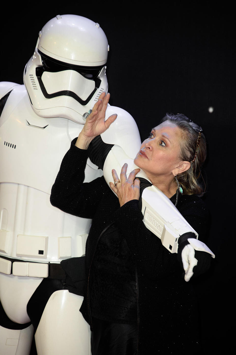 Carrie Fisher dies at 60