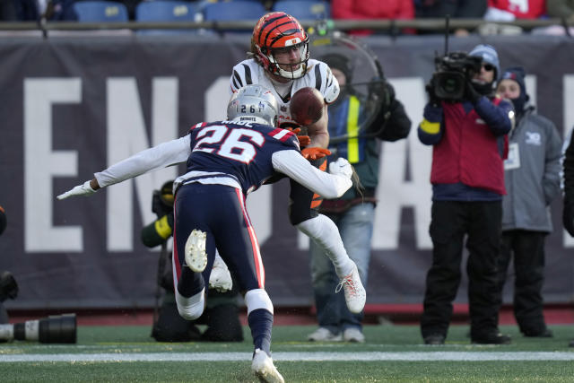 Late turnover lifts Bengals to seventh straight win, Patriots squander  chance to bolster playoff hopes