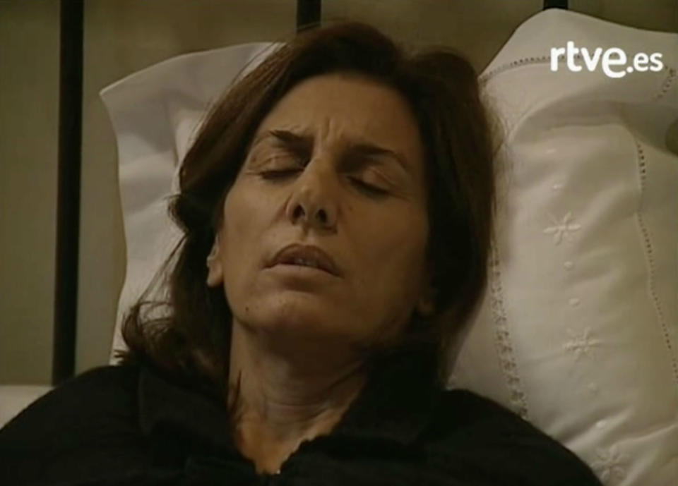 Pastora Vega en 'Amar en tiempos revueltos' (2006)