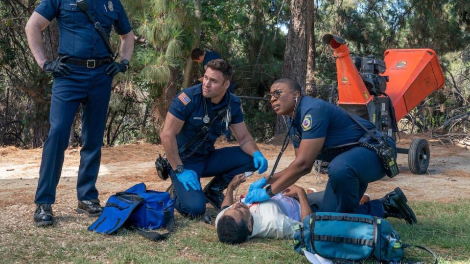 Peter Krause, Ryan Guzman and Aishia Hinds star in the Season 6 premiere of “9-1-1” on Fox.