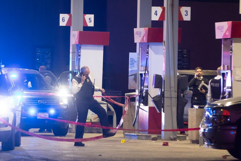 Chicago Officers Shot (ASSOCIATED PRESS)
