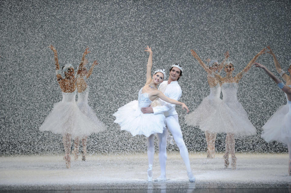 Sarah Van Patten and Pierre-François Vilanoba in Tomasson's Nutcracker.