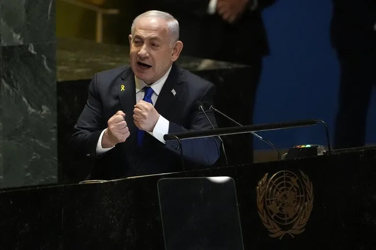 El primer ministro de Israel, Benjamin Netanyahu, se dirige a la 79ª sesión de la Asamblea General de las Naciones Unidas, el viernes 27 de septiembre de 2024.