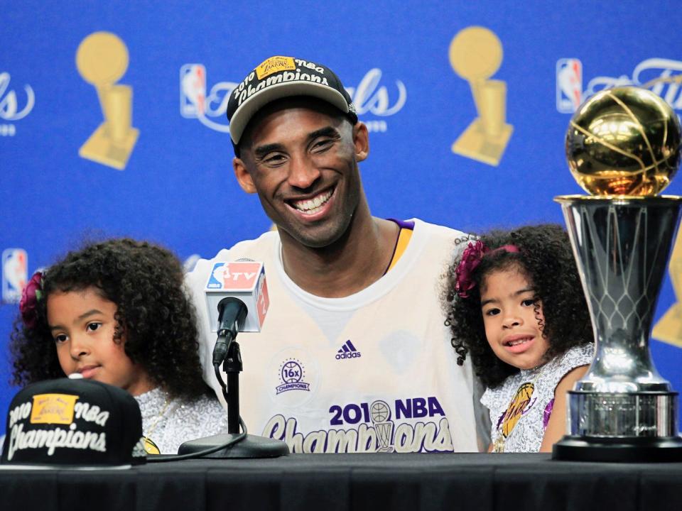 kobe gigi natalia 2010 finals.JPG