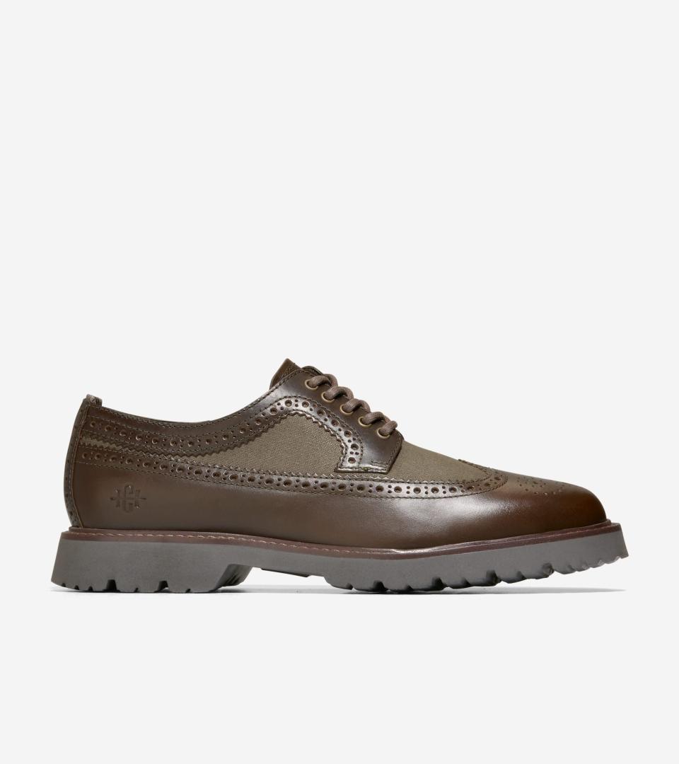 <p><a href="https://go.redirectingat.com?id=74968X1596630&url=https%3A%2F%2Fwww.colehaan.com%2Fmens-american-classics-longwing-oxfords%2FC38275.html&sref=https%3A%2F%2Fwww.menshealth.com%2Fstyle%2Fa60759933%2Fcole-haan-may-sale-2024%2F" rel="nofollow noopener" target="_blank" data-ylk="slk:Shop Now;elm:context_link;itc:0;sec:content-canvas" class="link ">Shop Now</a></p><p>American Classics Longwing Oxfords</p><p>$79.95</p>