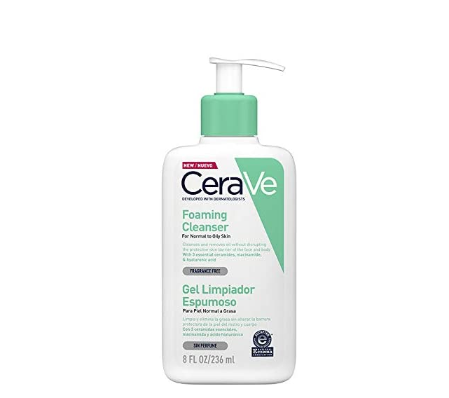 El Gel Limpiador Espumoso CeraVe está diseñado para su uso diario tanto en pieles de tipo normal como mixta y grasa. / Imagen: Amazon México