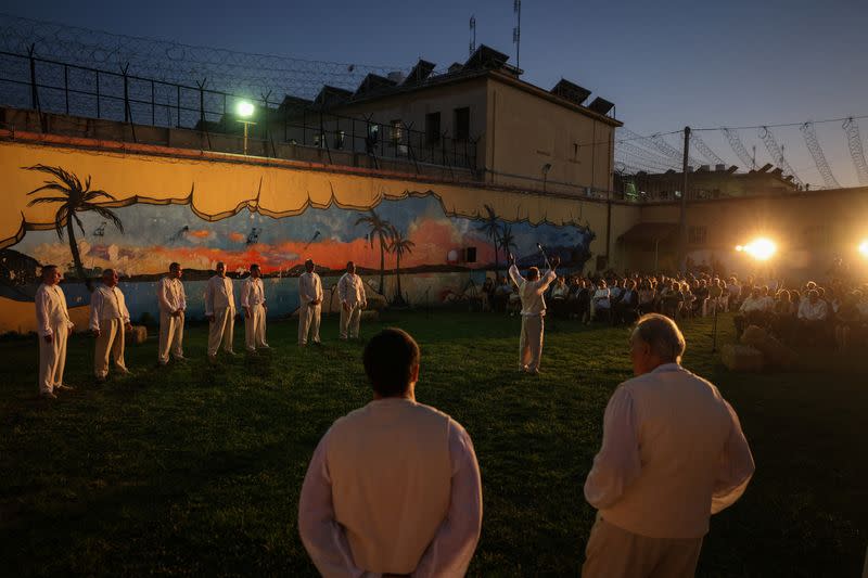 In a Greek jail, inmates find freedom in theatre