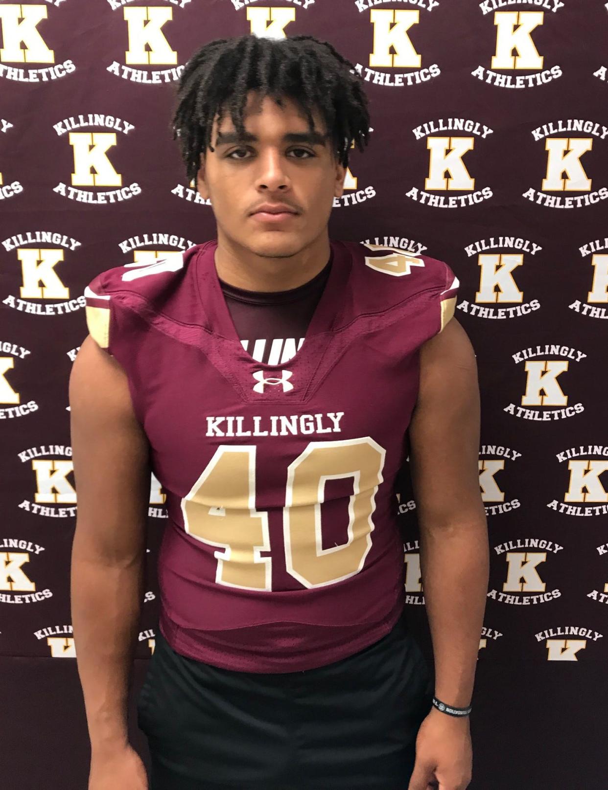 Killingly junior Anthony Oates is The Bulletin Football Player of the Week.