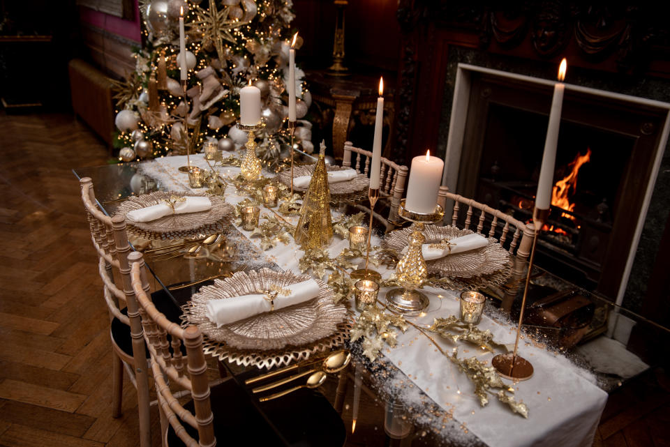 'Tablescaping' has become something of an art form in recent years. One expert explains how to set the perfect table this Christmas. (Debbie Marks/Qube Luxe)