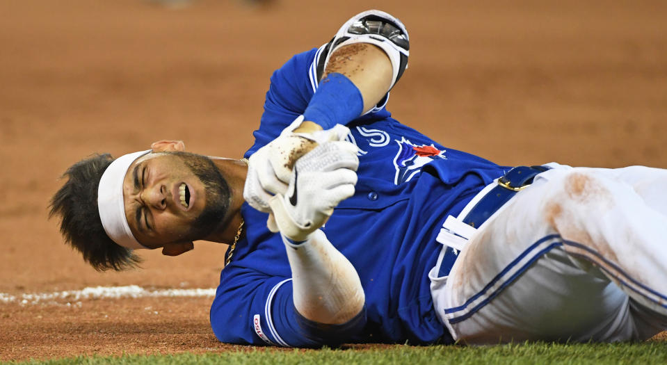 Lourdes Gurriel Jr. exited the game in the ninth inning against the New York Yankees on Thursday with an injury following an infield single. (Photo by Gerry Angus/Icon Sportswire via Getty Images)