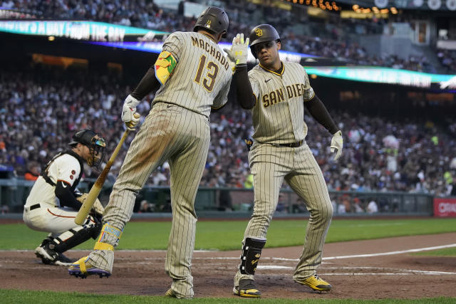 Mike Yastrzemski Hits Walkoff vs. Padres, Splash Hit 102