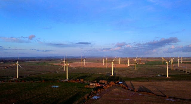 Little Cheyne Court Wind Farm