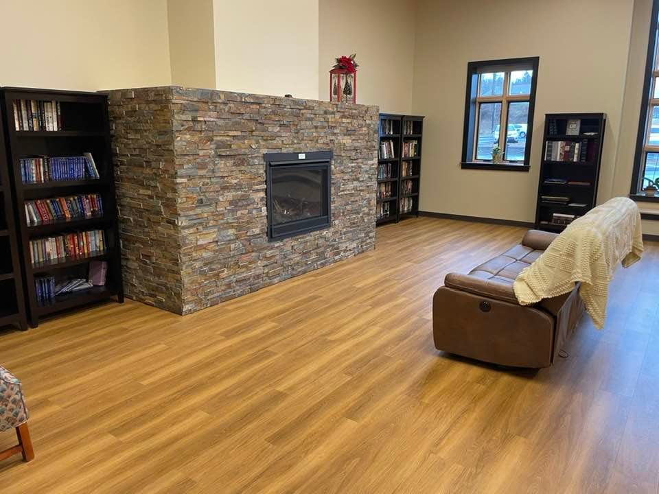 The library in the new Griswold Senior Community Wellness Center.