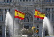 <p>Spanish flags flutter at half mast following the Manchester attack, in Madrid, Spain on May 23, 2017.(Paul Hanna/Reuters) </p>