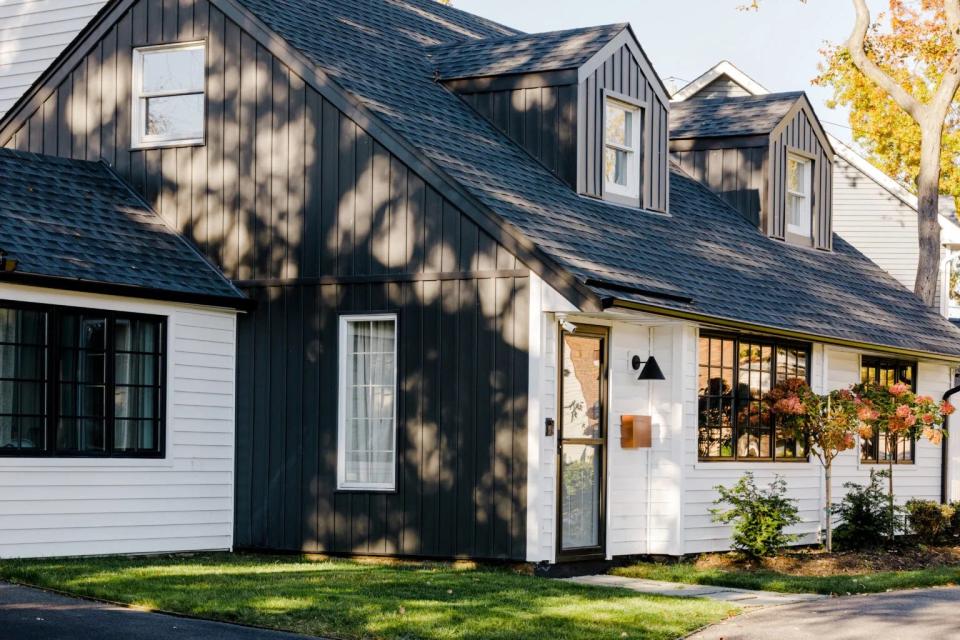 black house siding