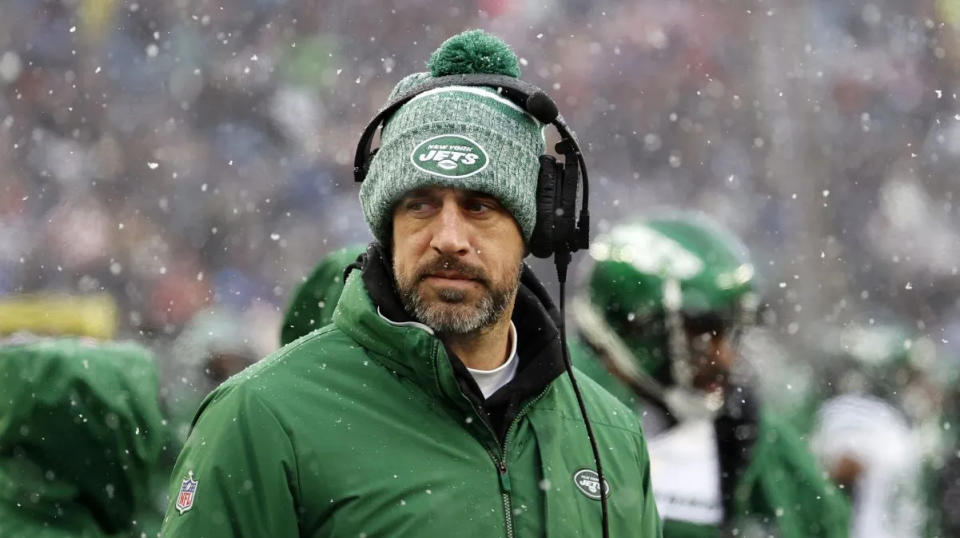 FOXBOROUGH, MA - JANUARY 07: New York Jets quarterback Aaron Rodgers (8) during a game between the New England Patriots and the New York Jets on January 7, 2024, at Gillette Stadium in Foxborough, Massachusetts.