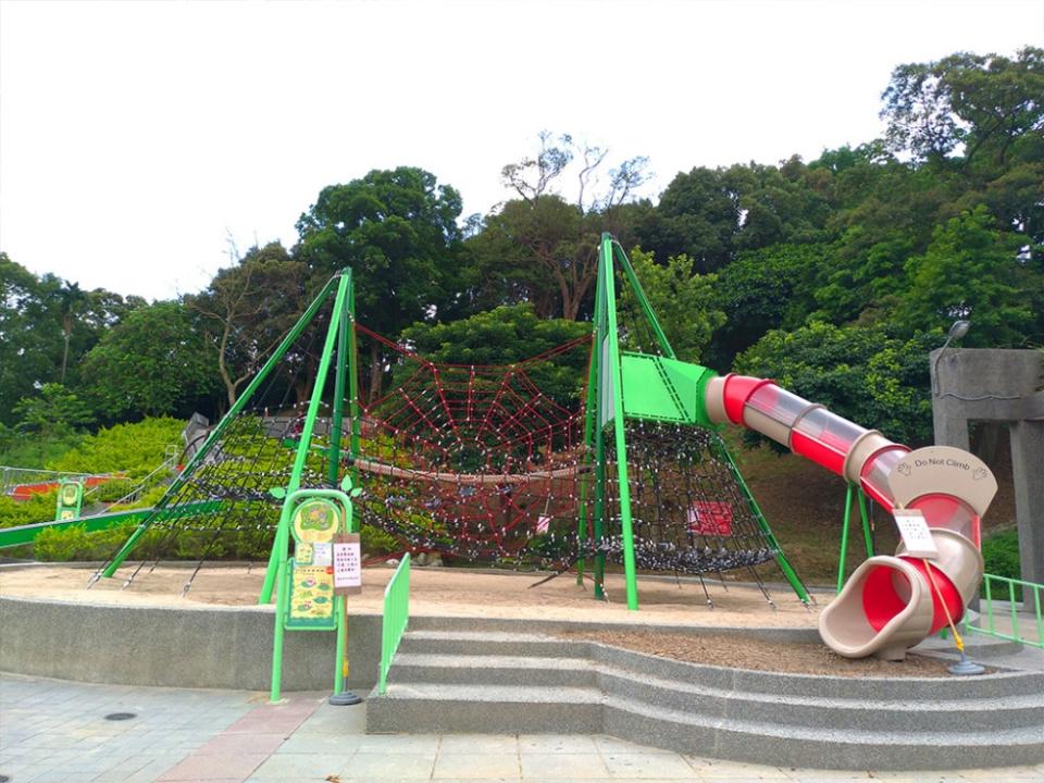 錦和運動公園28M+7M滾輪滑道，不用去日本這裡也有了(圖片來源：新北市政府)