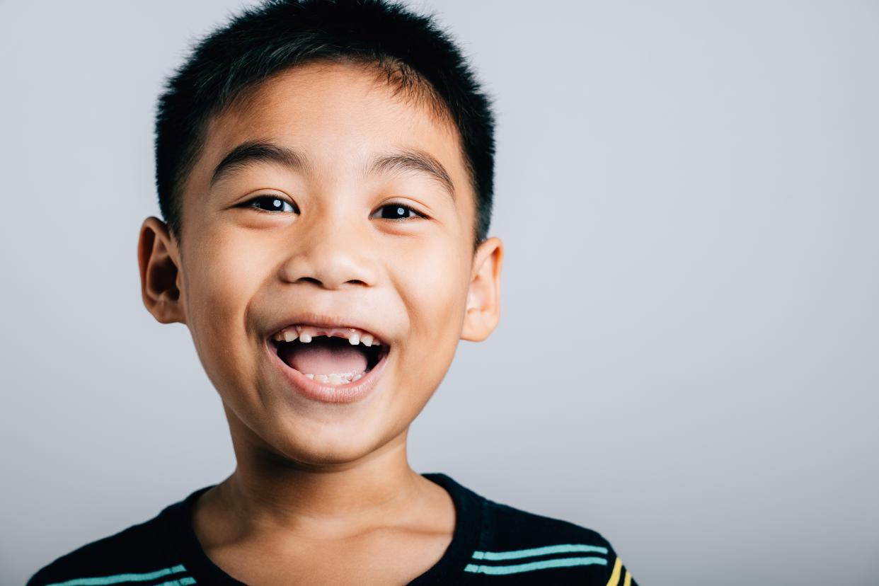 A parenting expert weighs in on the Tooth Fairy and pressure some parents are facing. (Getty Images)