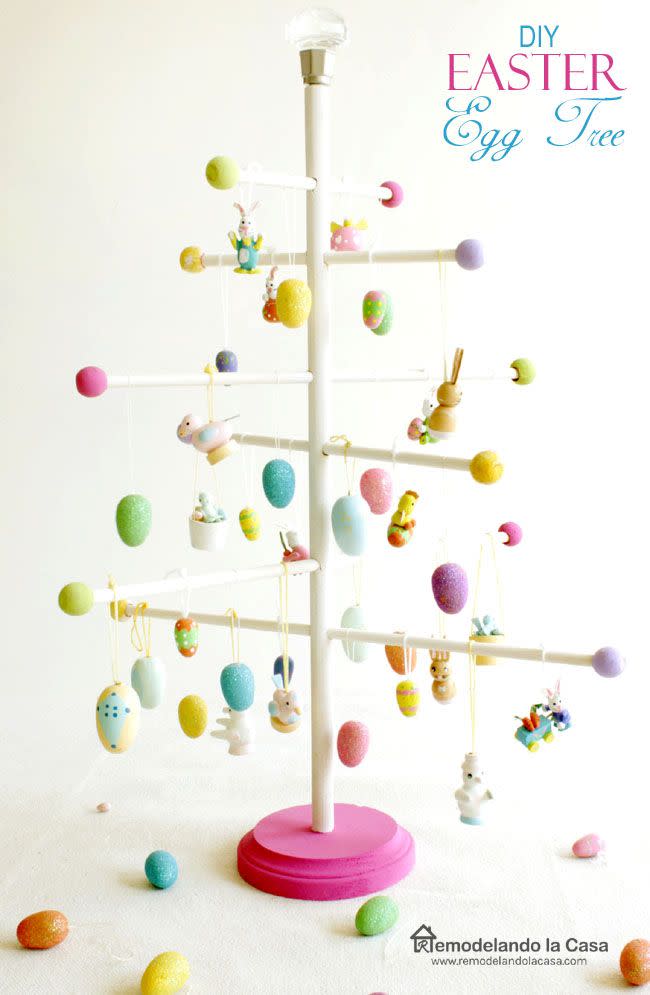 26) Wood Dowel Easter Egg Tree