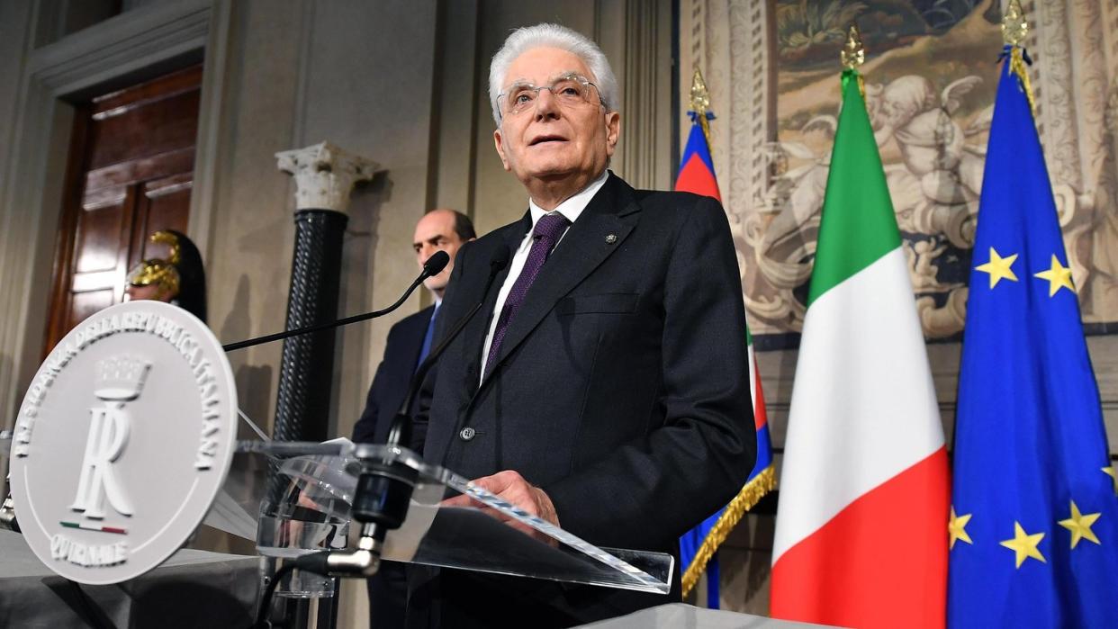 Präsident Sergio Mattarella, hier im vegangenen Jahr, sondiert die Möglichkeiten einer neuen Regierungsbildung. Foto: Ettore Ferrari/ANSA