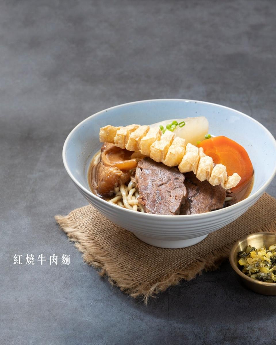 台灣牛肉麵2023｜港九新界10間高質牛肉麵推介 祖傳60年食譜/台北牛肉麵節冠軍/前台北市長推介